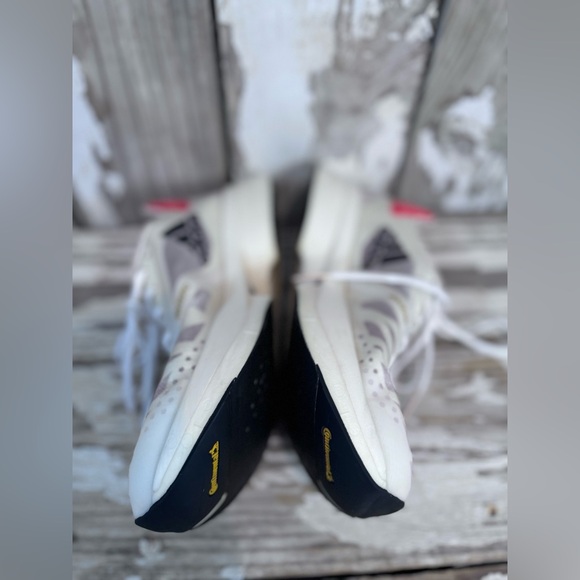 Adidas AdiZero Adios Pro 2 size 6.5 - Picture 12 of 13